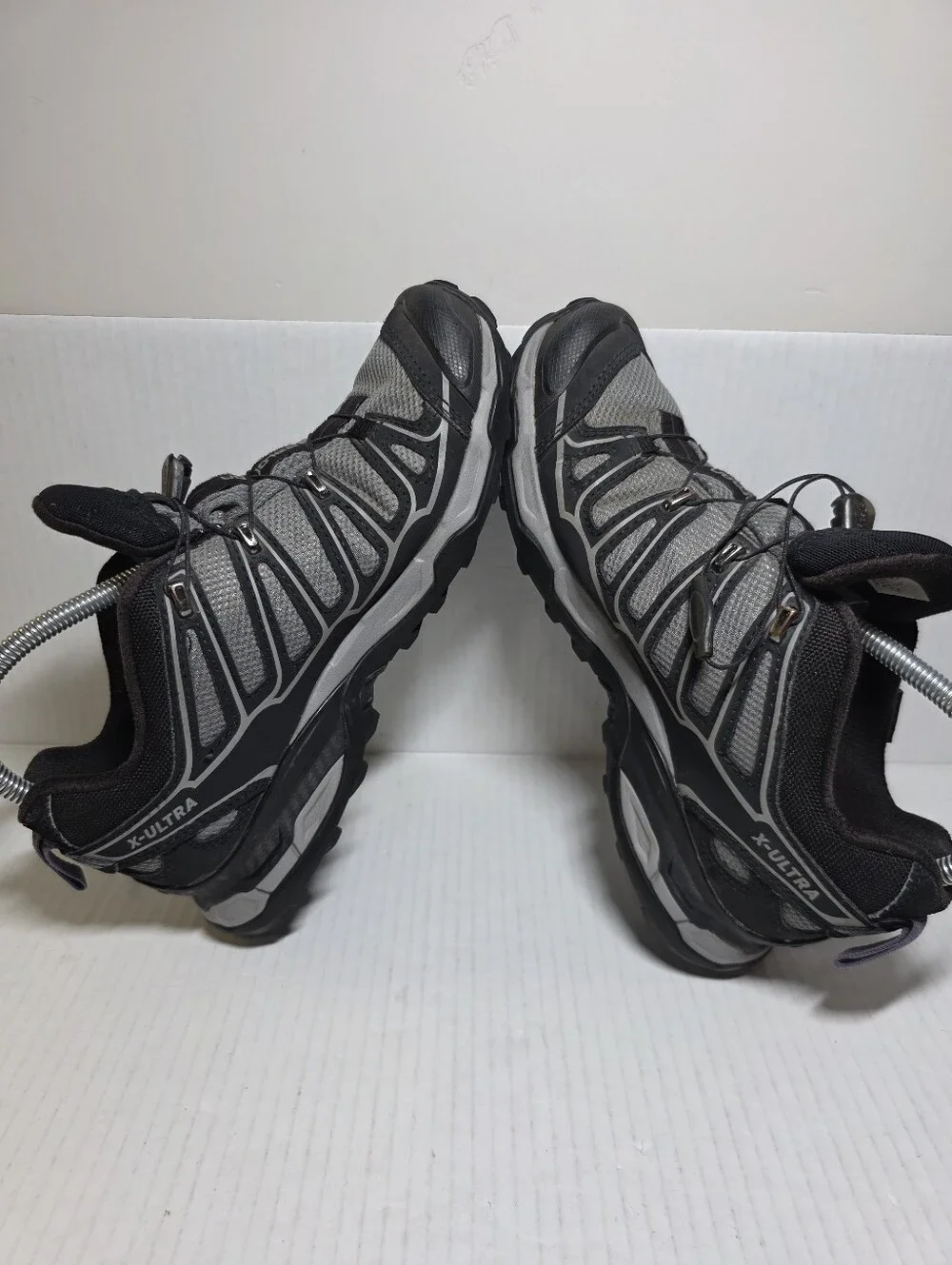 Salomon X Ultra 2 Women's Size 7.5 Trail Running Shoes Dark GrayBlack